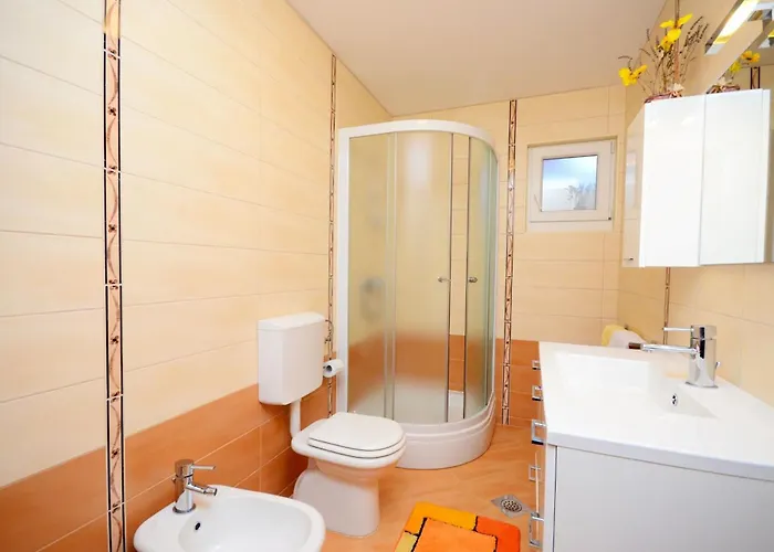 아파트 Apartment Bungalov *